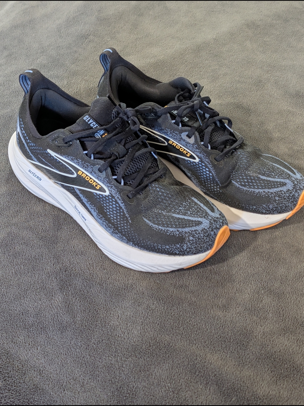 Brooks Men’s Black & Orange Running Shoes